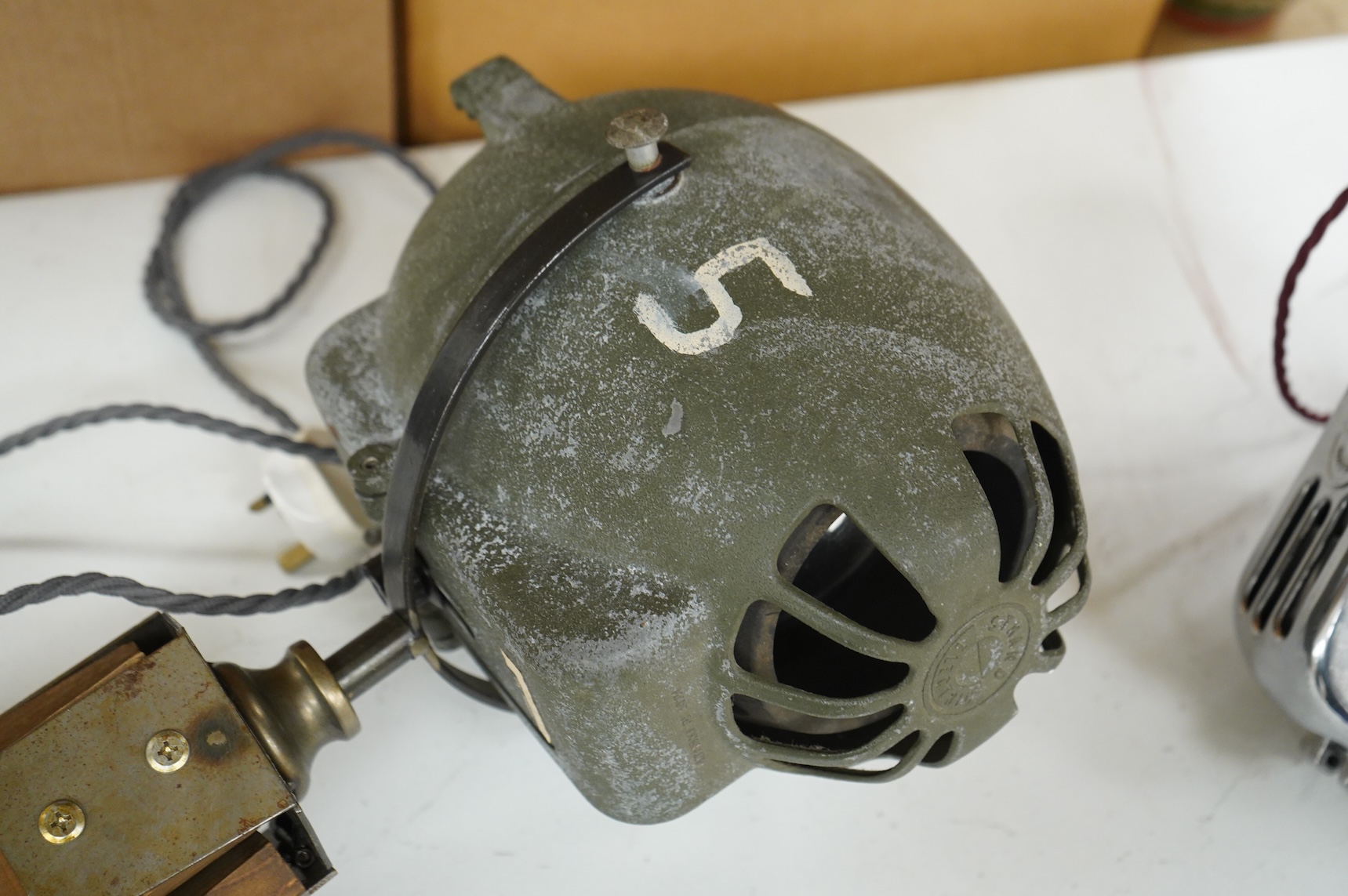 A vintage strand electric theatre lamp on tripod base, 89cm high